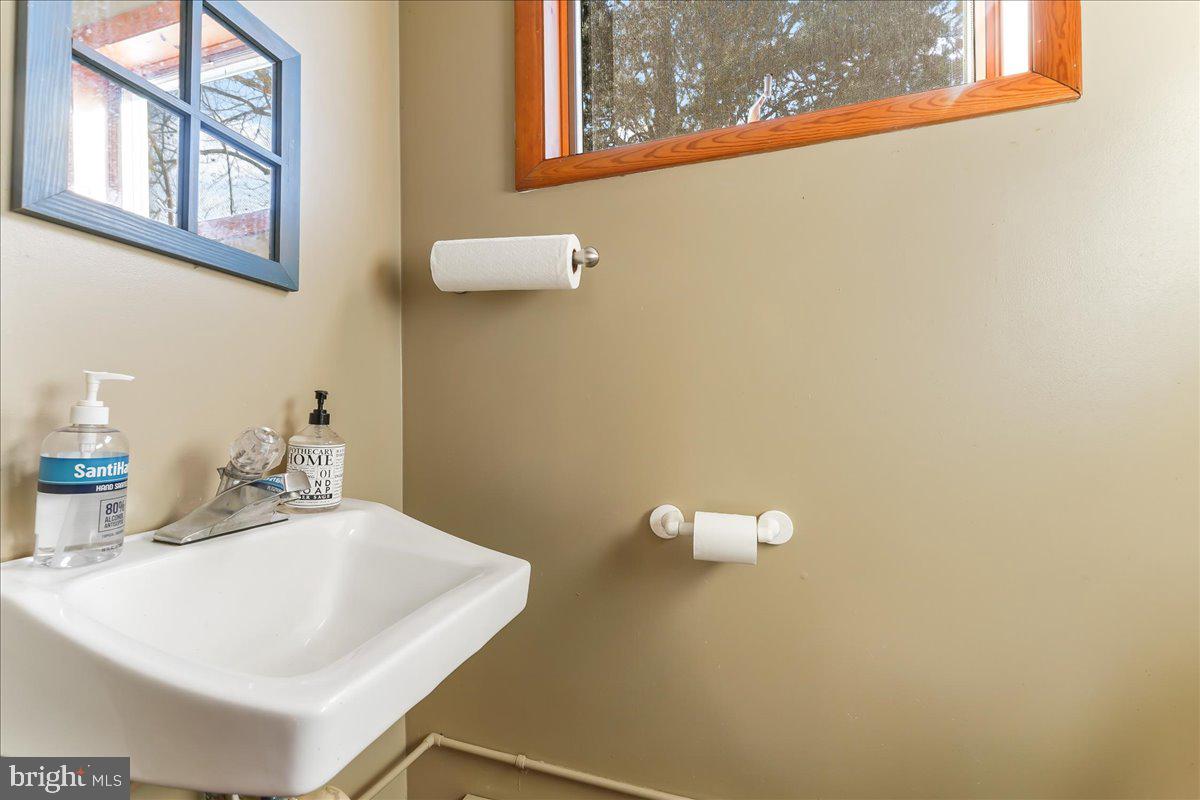 179 Davis Road Coatesville, PA 19320 - Photo 32 of 45 Studio half bath