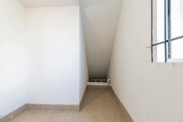 a view of entrance door of the house