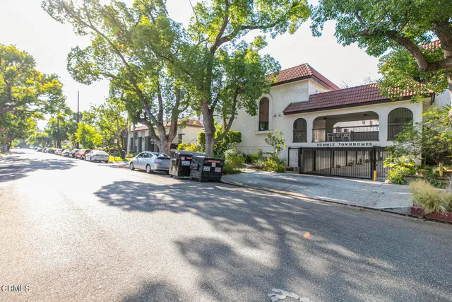 $799,000 | 1502 Rock Glen Avenue, Unit G, Glendale, CA 91205