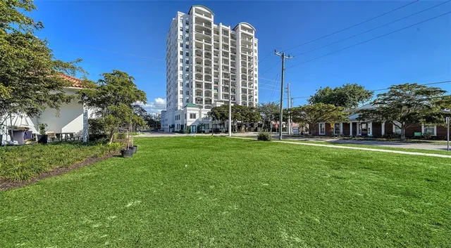 $1,689,000 | 505 South Orange Avenue, Unit 501, Sarasota, FL 34236