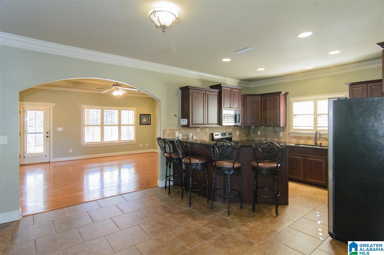 260 Lacey Avenue Alabaster, AL 35114 - Photo 15 of 46