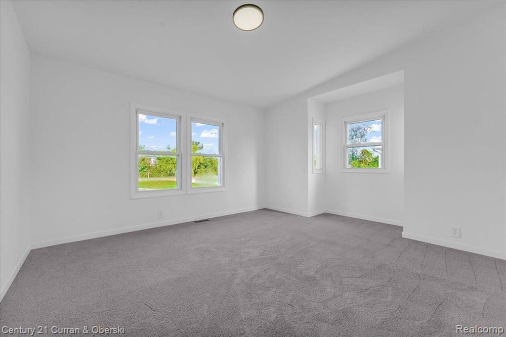23755 Clark Road New Boston, MI 48164 - Photo 17 of 25