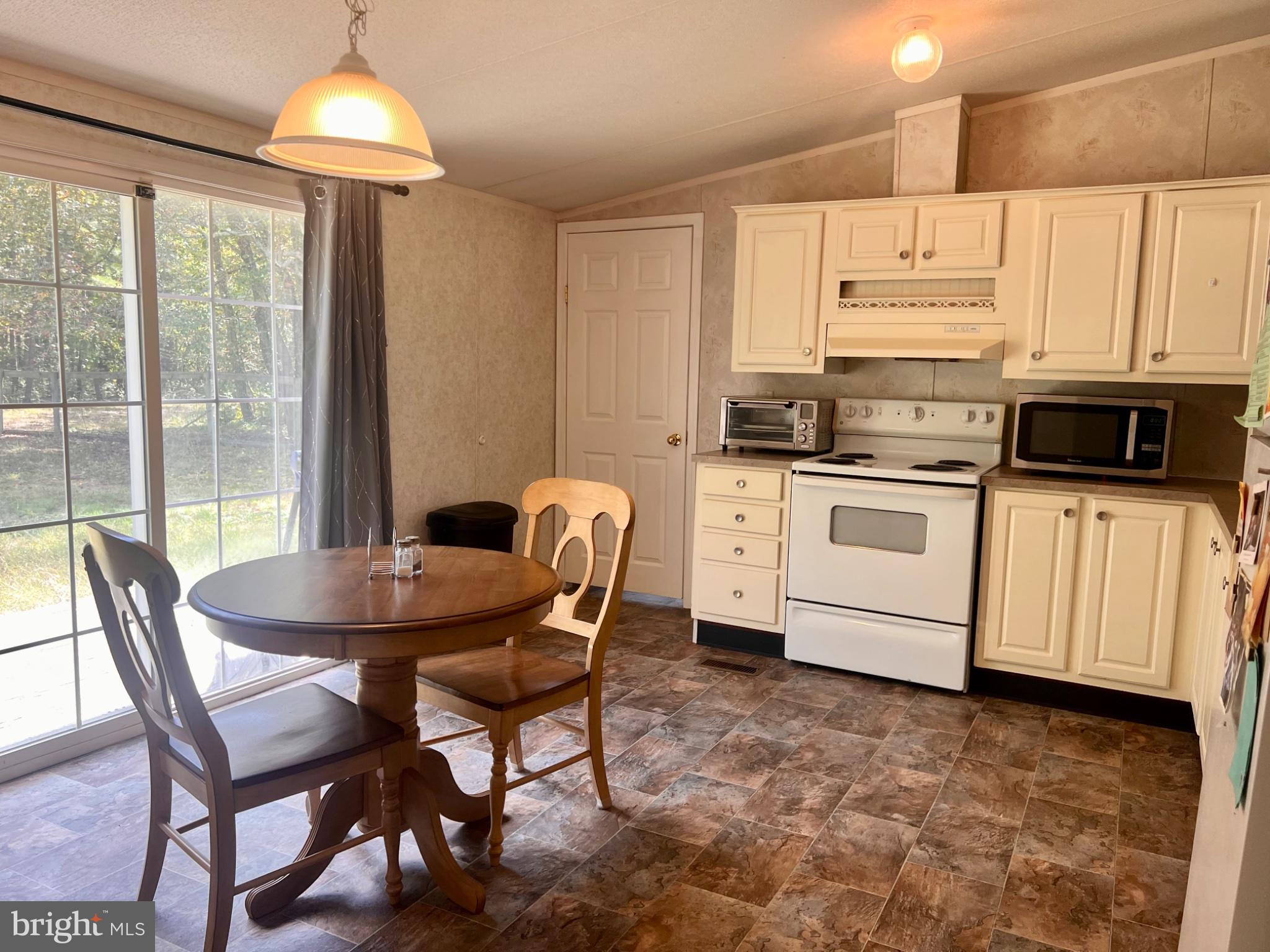 26 Cobbs Mill Road, Unit ALLOWAY Bridgeton, NJ 08302 - Photo 5 of 13 Gallery Image 5