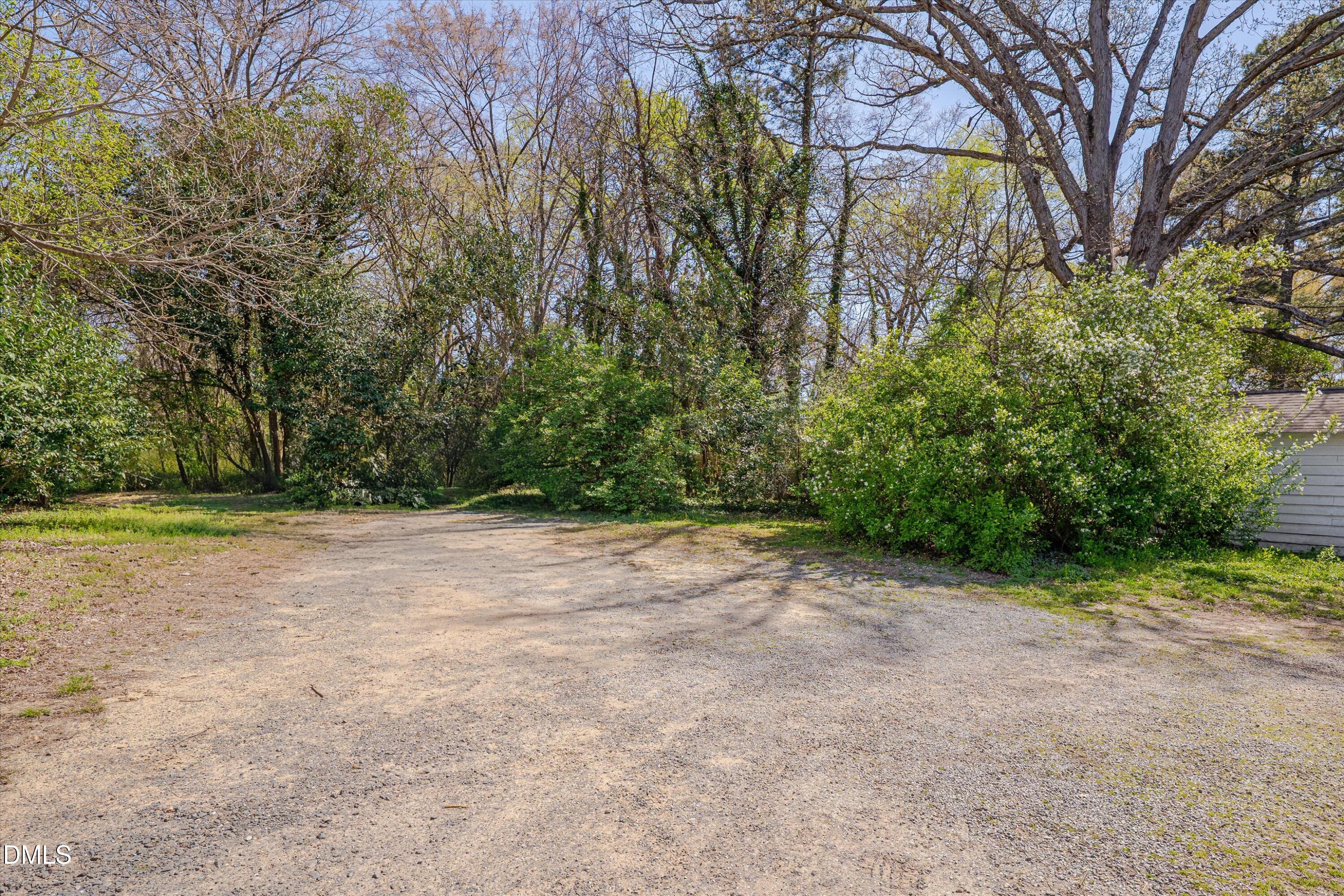 2607 Chapel Hill Road Durham, NC 27707 - Photo 28 of 28