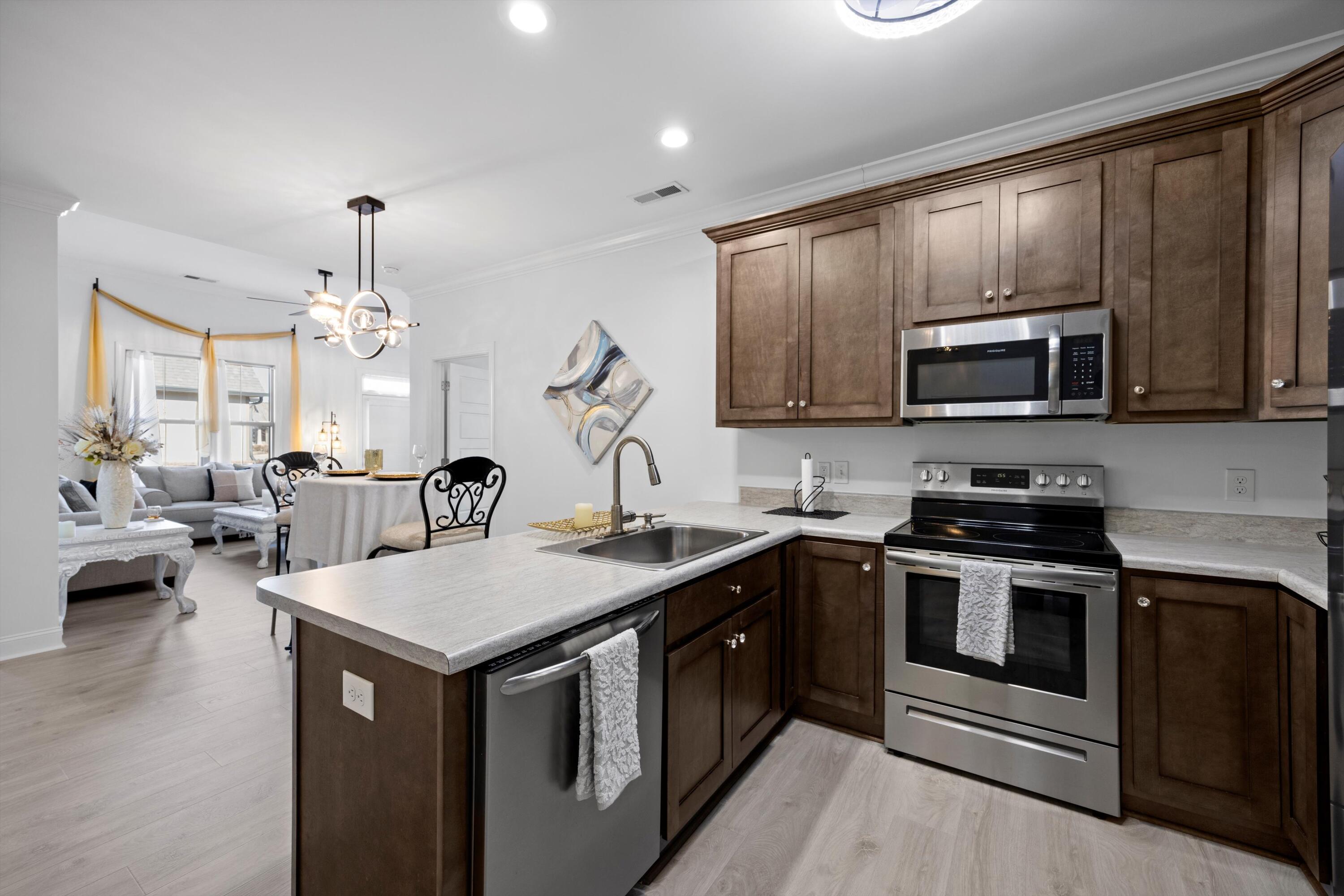 288 Camden Way, Unit 92 Dalton, GA 30721 - Photo 16 of 43 16-090A3498