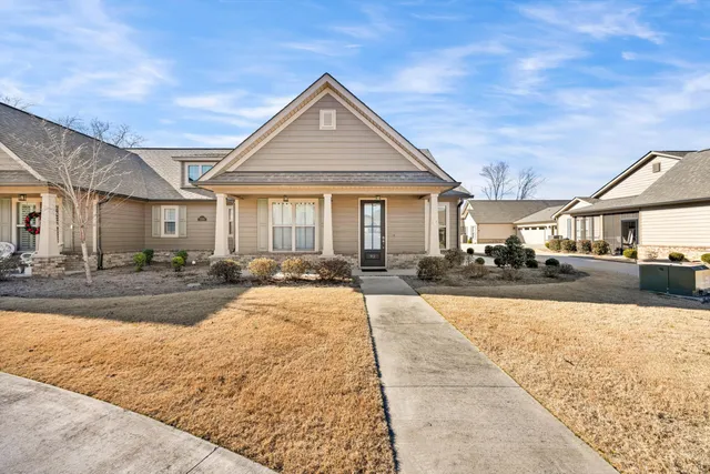 $315,000 | 288 Camden Way, Unit 92, Dalton, GA 30721