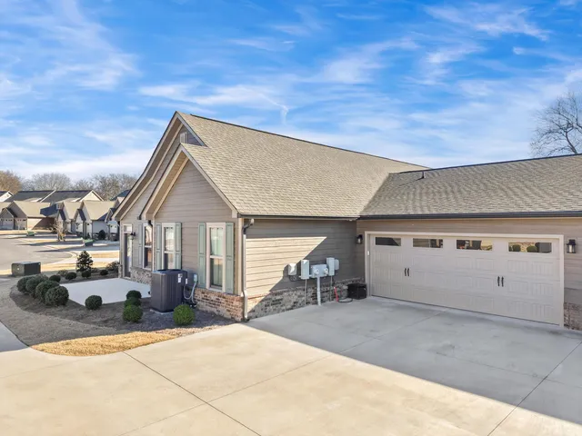 $315,000 | 288 Camden Way, Unit 92, Dalton, GA 30721