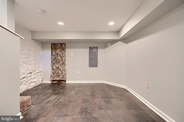 $2,950 | 3528 Hickory Avenue, Baltimore, MD 21211