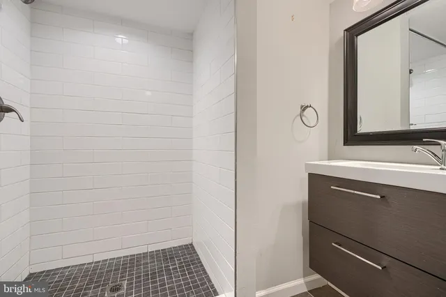 $2,950 | 3528 Hickory Avenue, Baltimore, MD 21211