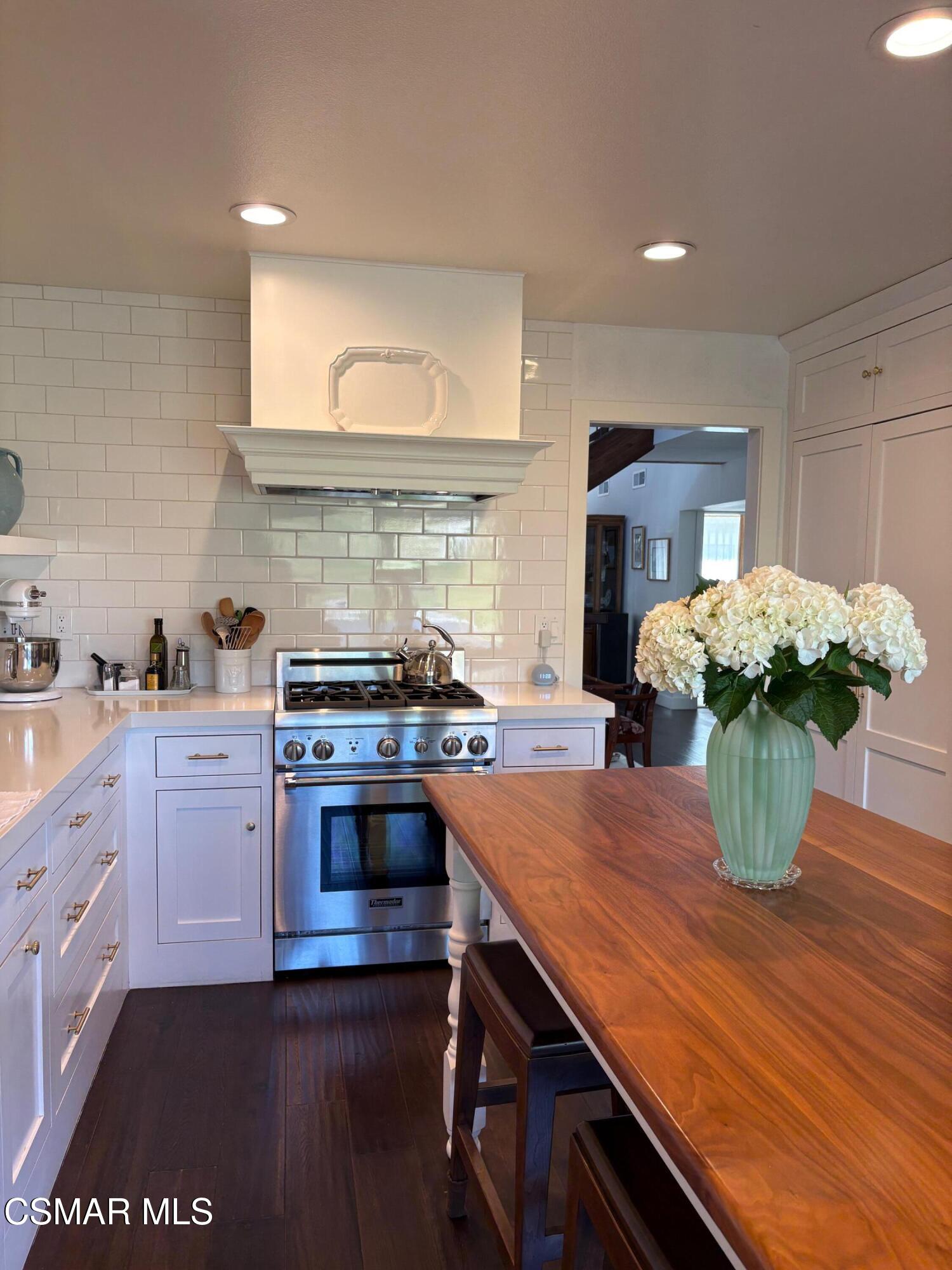 581 Racquet Club Lane Thousand Oaks, CA 91360 - Photo 25 of 74 IMG_2196