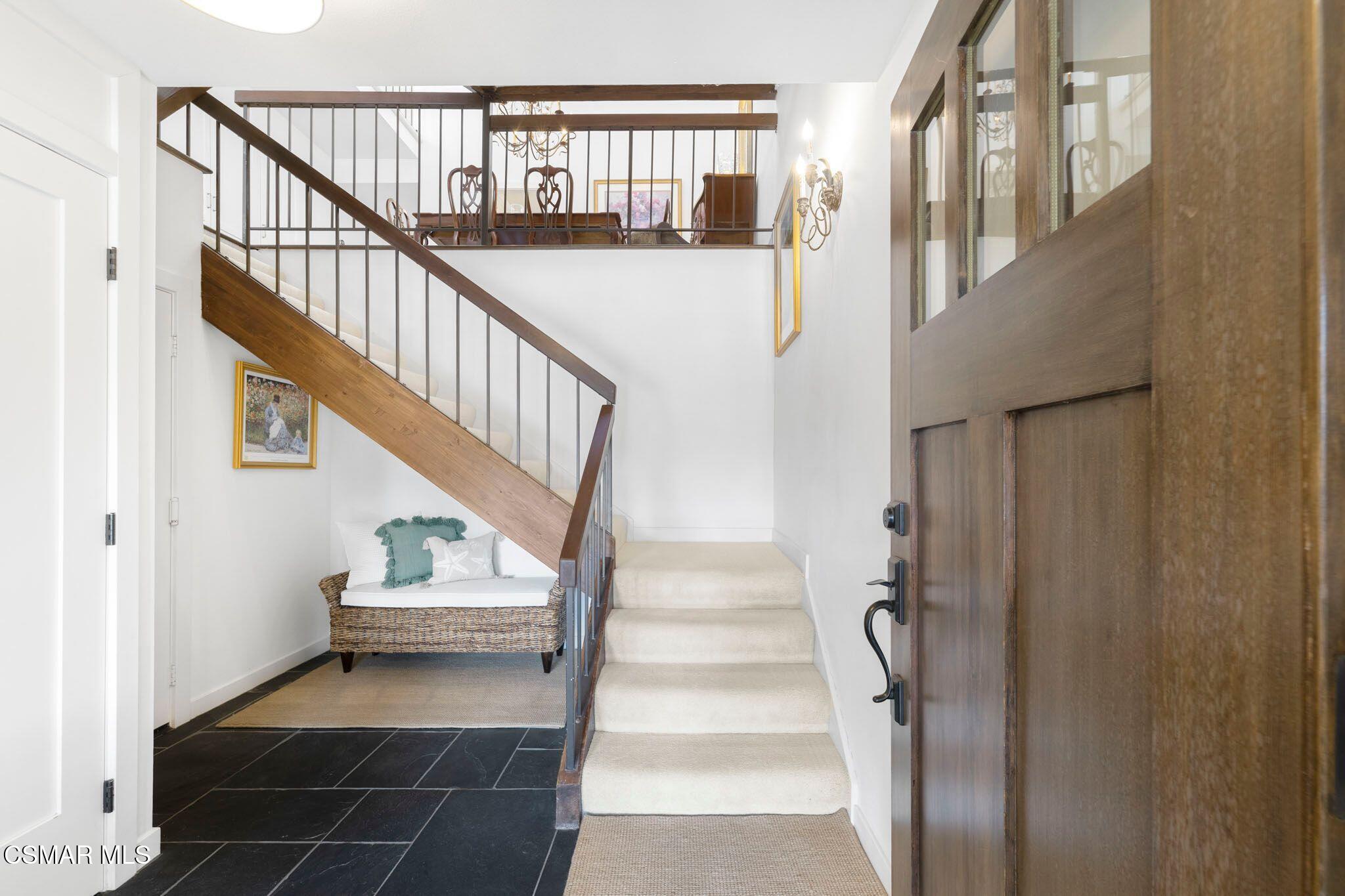 581 Racquet Club Lane Thousand Oaks, CA 91360 - Photo 5 of 74 Entry 1