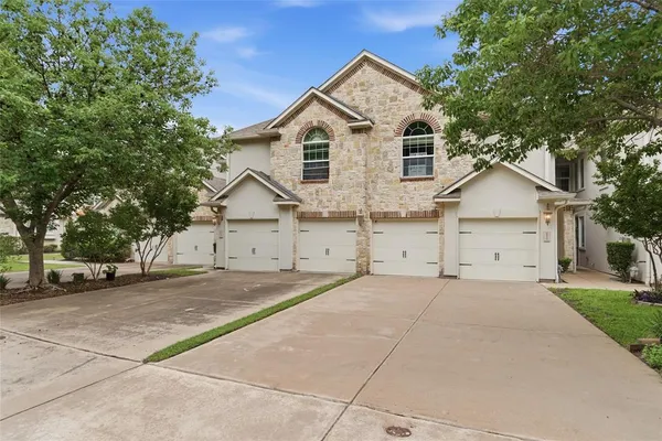 $3,400 | 2633 Eagle Drive, Grapevine, TX 76051