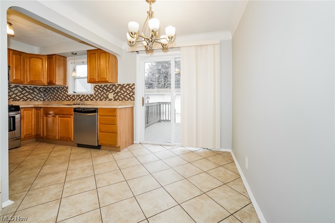 6205 Ackley Road Parma, OH 44129 - Photo 5 of 15 Eat~In~Kitchen
