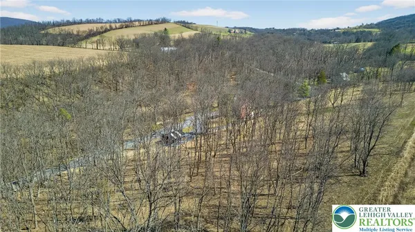 $629,888 | 4238 Best Station Road, Slatington, PA 18080