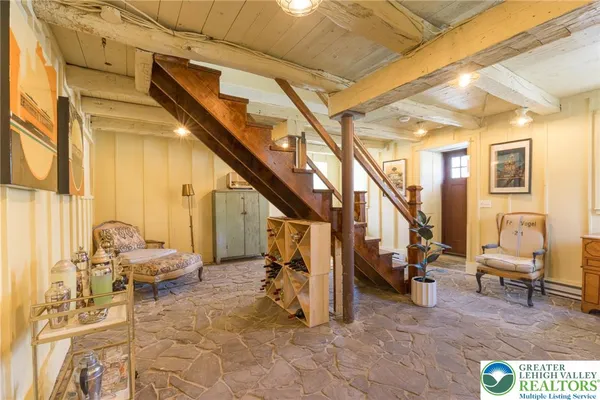 $629,888 | 4238 Best Station Road, Slatington, PA 18080