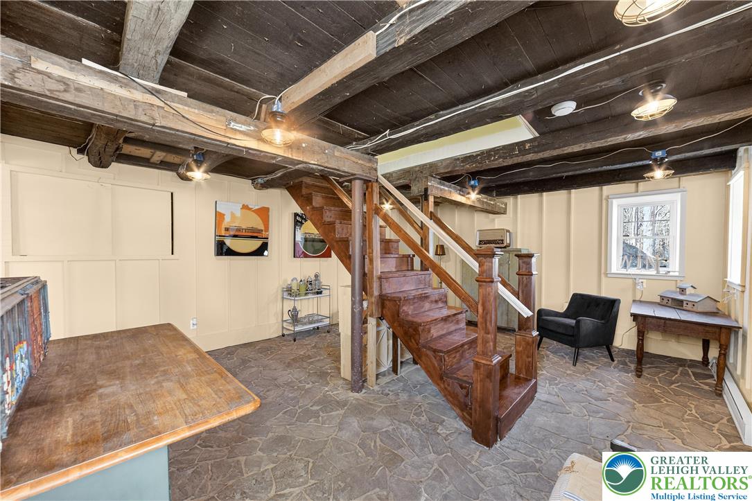 4238 Best Station Road Slatington, PA 18080 - Photo 6 of 59