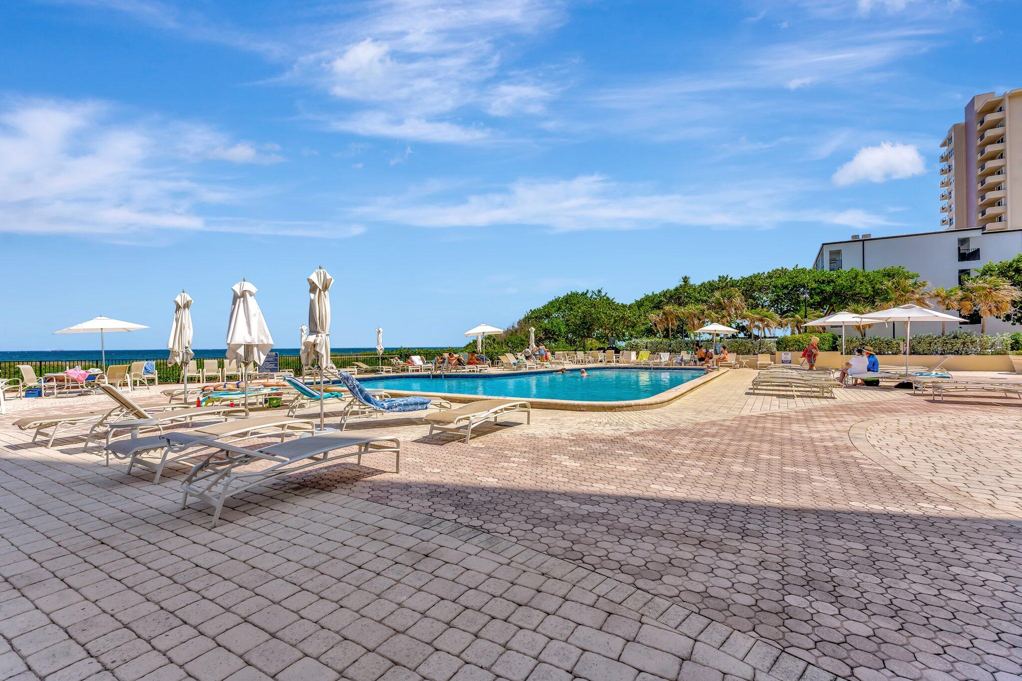 1900 South Ocean Boulevard, Unit 8G Pompano Beach, FL 33062 - Photo 34 of 54 a view of multiple houses with a yard