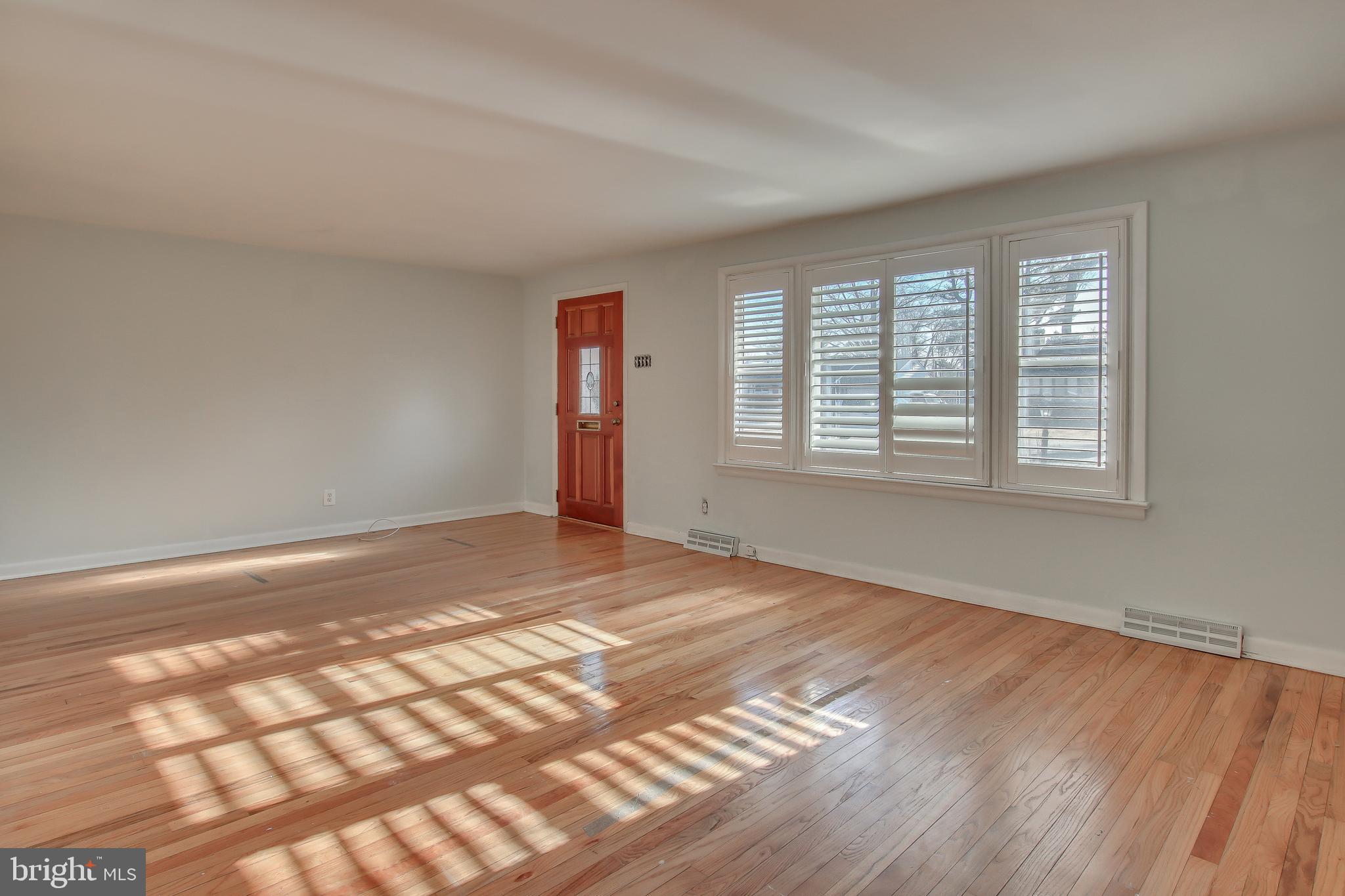 614 Winding Road Horsham, PA 19044 - Photo 11 of 19
