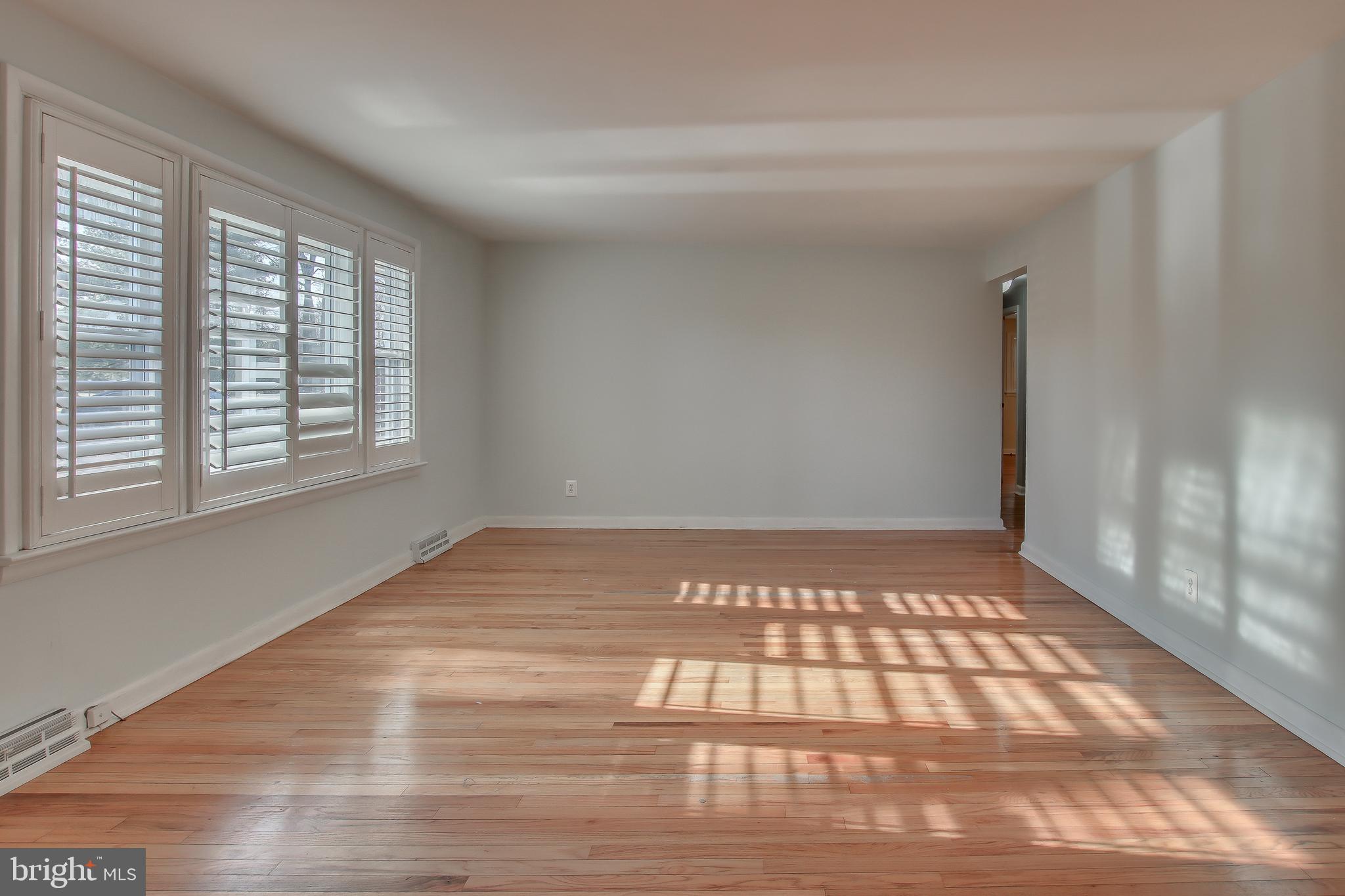 614 Winding Road Horsham, PA 19044 - Photo 14 of 19