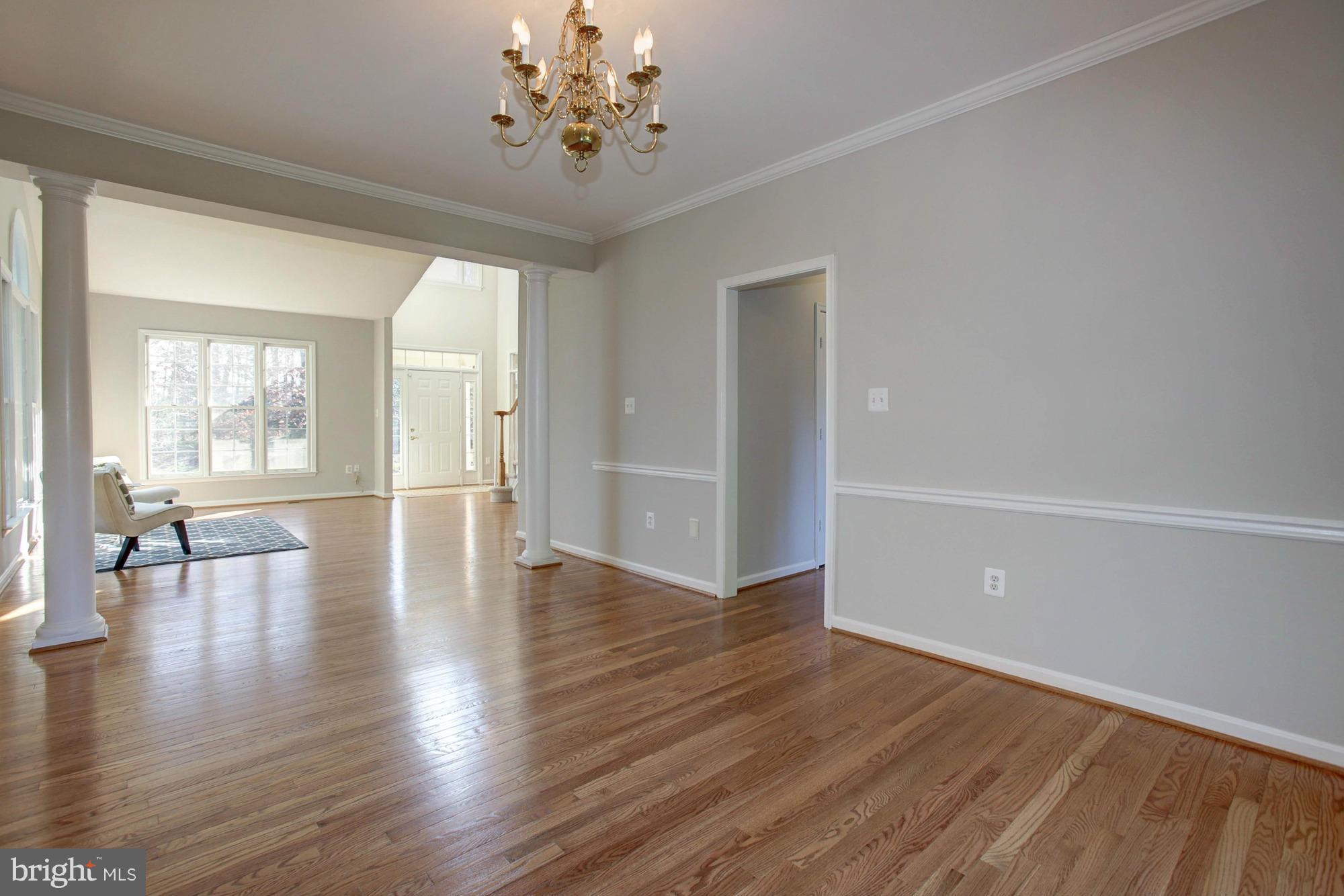 6158 Cobbs Road Alexandria, VA 22310 - Photo 7 of 30 Dining through to living room