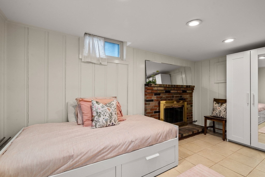 31 Edison Avenue Dedham, MA 02026 - Photo 19 of 27