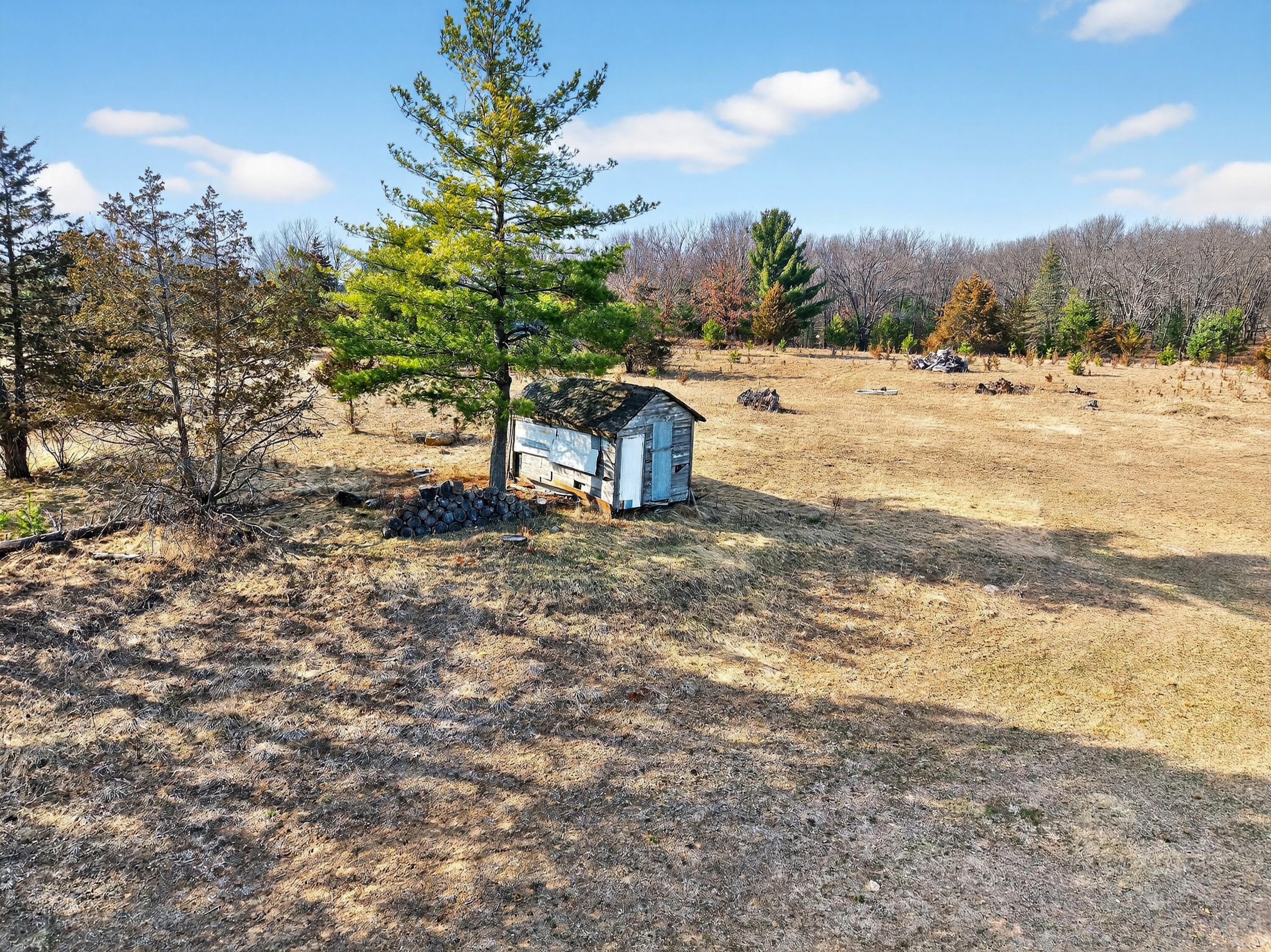 106 County Rd M Westfield, WI 53964 - Photo 10 of 50 Aerial_2318_0004