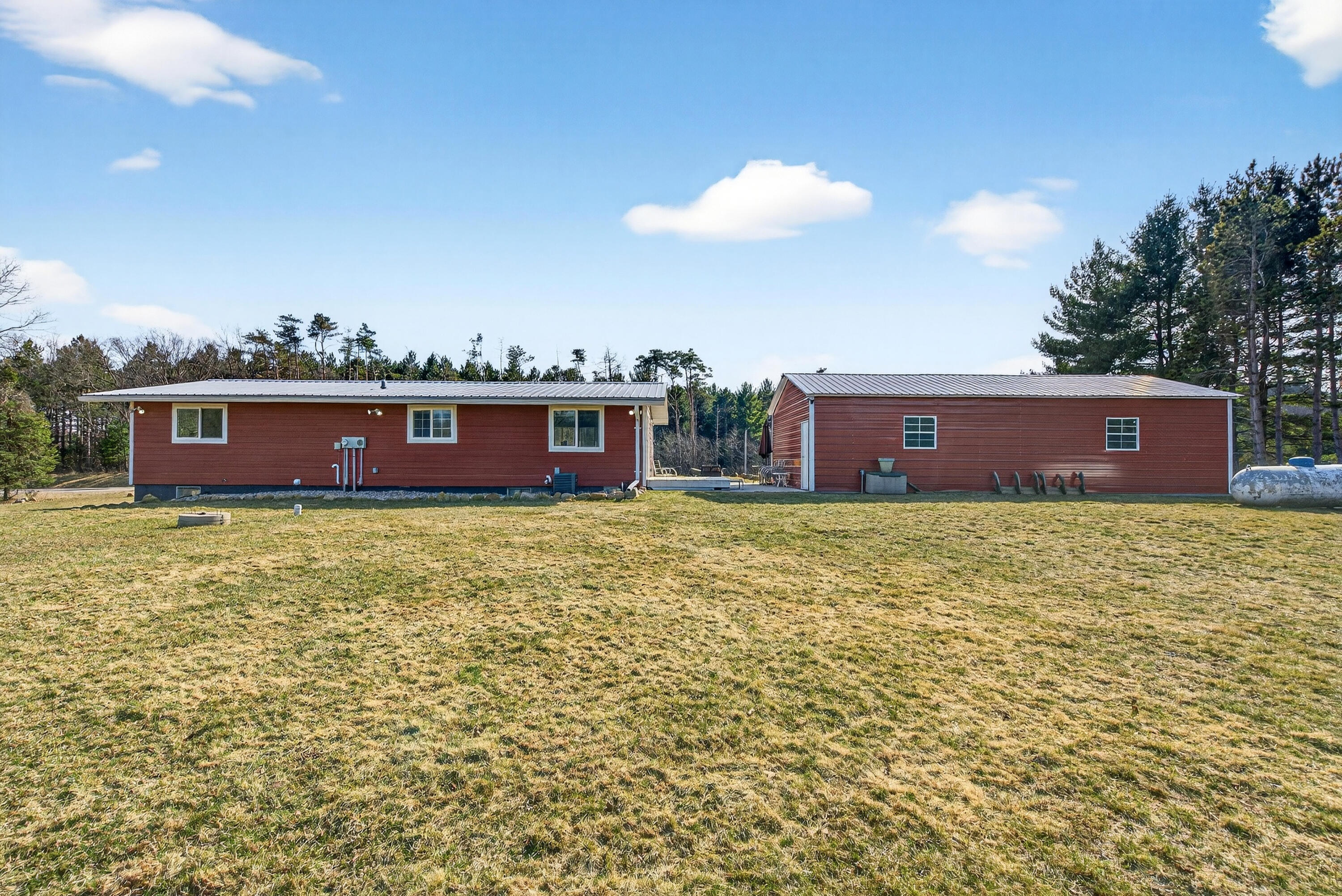 106 County Rd M Westfield, WI 53964 - Photo 17 of 50 Exterior_03190