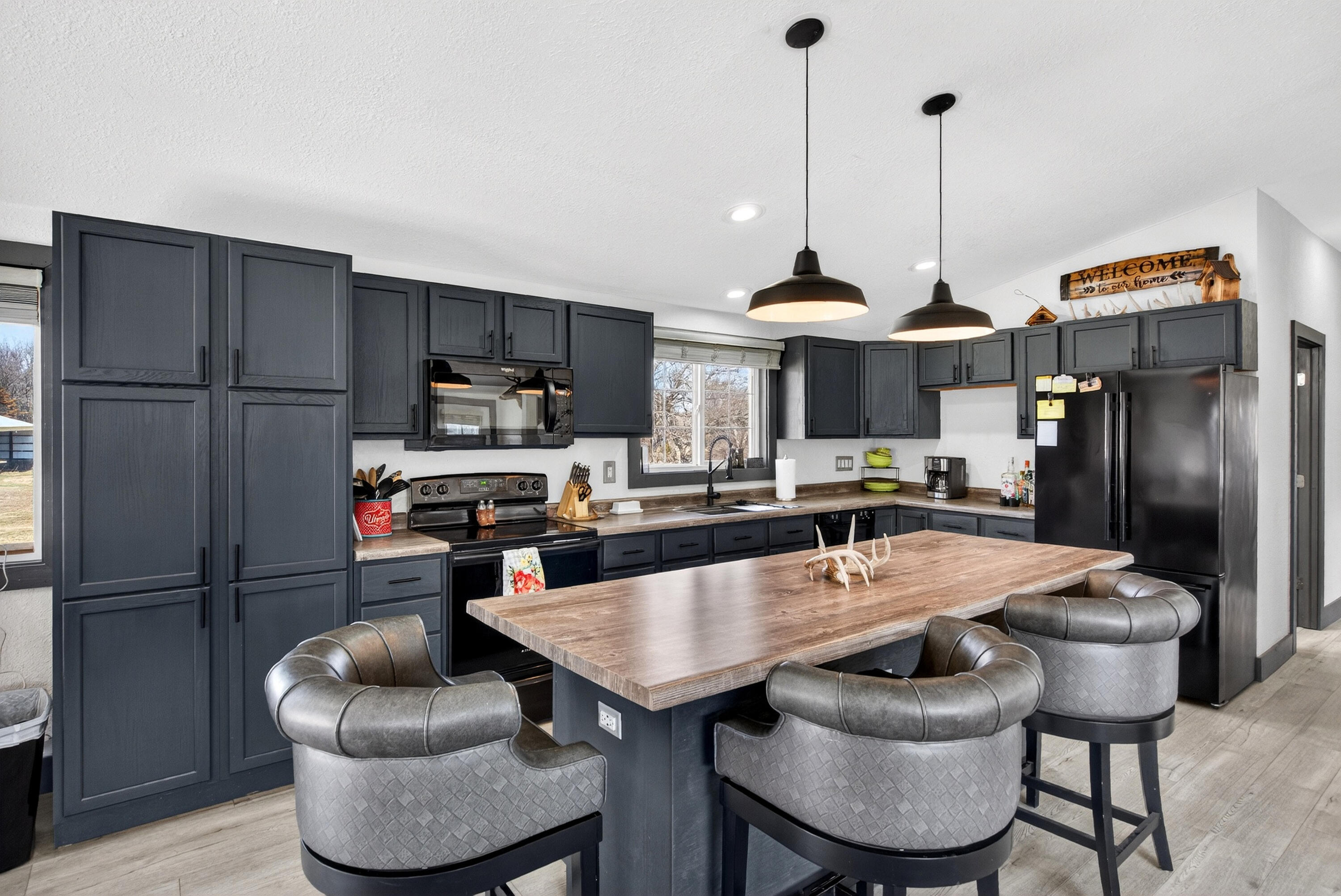 106 County Rd M Westfield, WI 53964 - Photo 18 of 50 Interior_03080