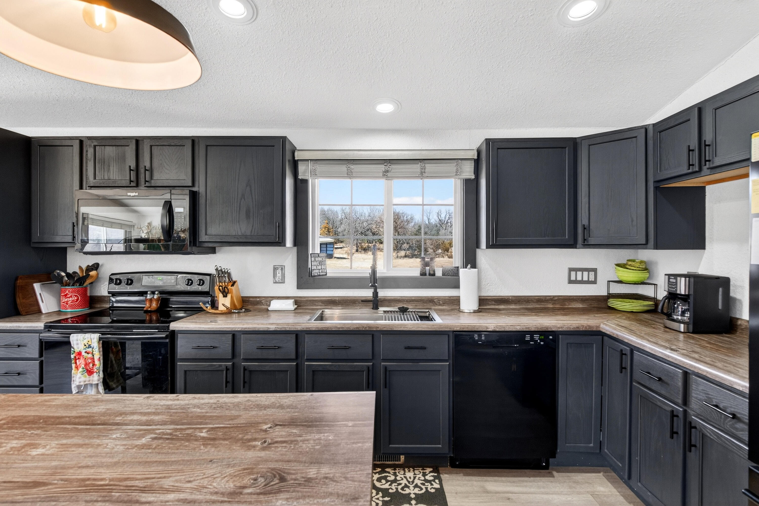 106 County Rd M Westfield, WI 53964 - Photo 19 of 50 Interior_03082