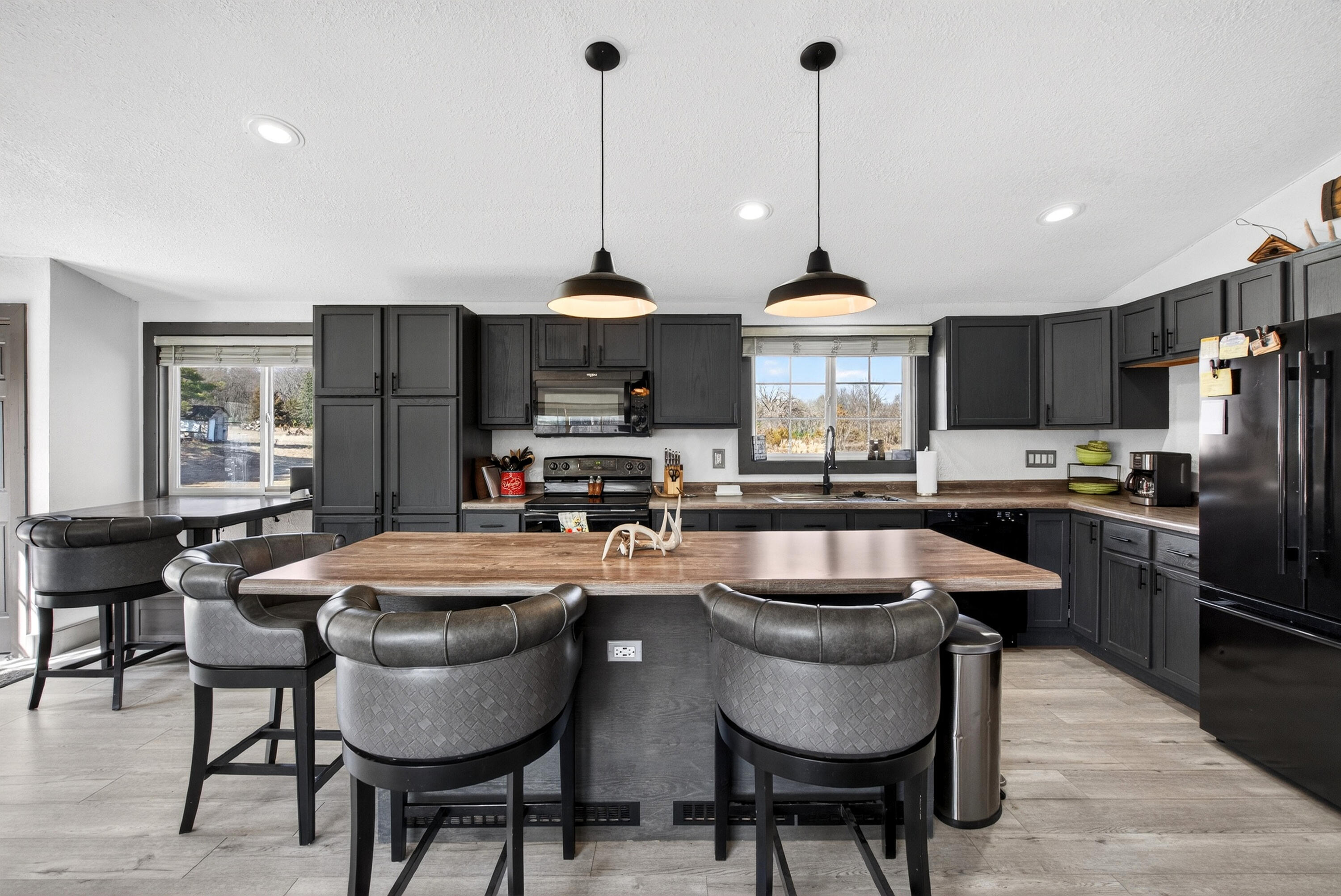 106 County Rd M Westfield, WI 53964 - Photo 26 of 50 Interior_03102