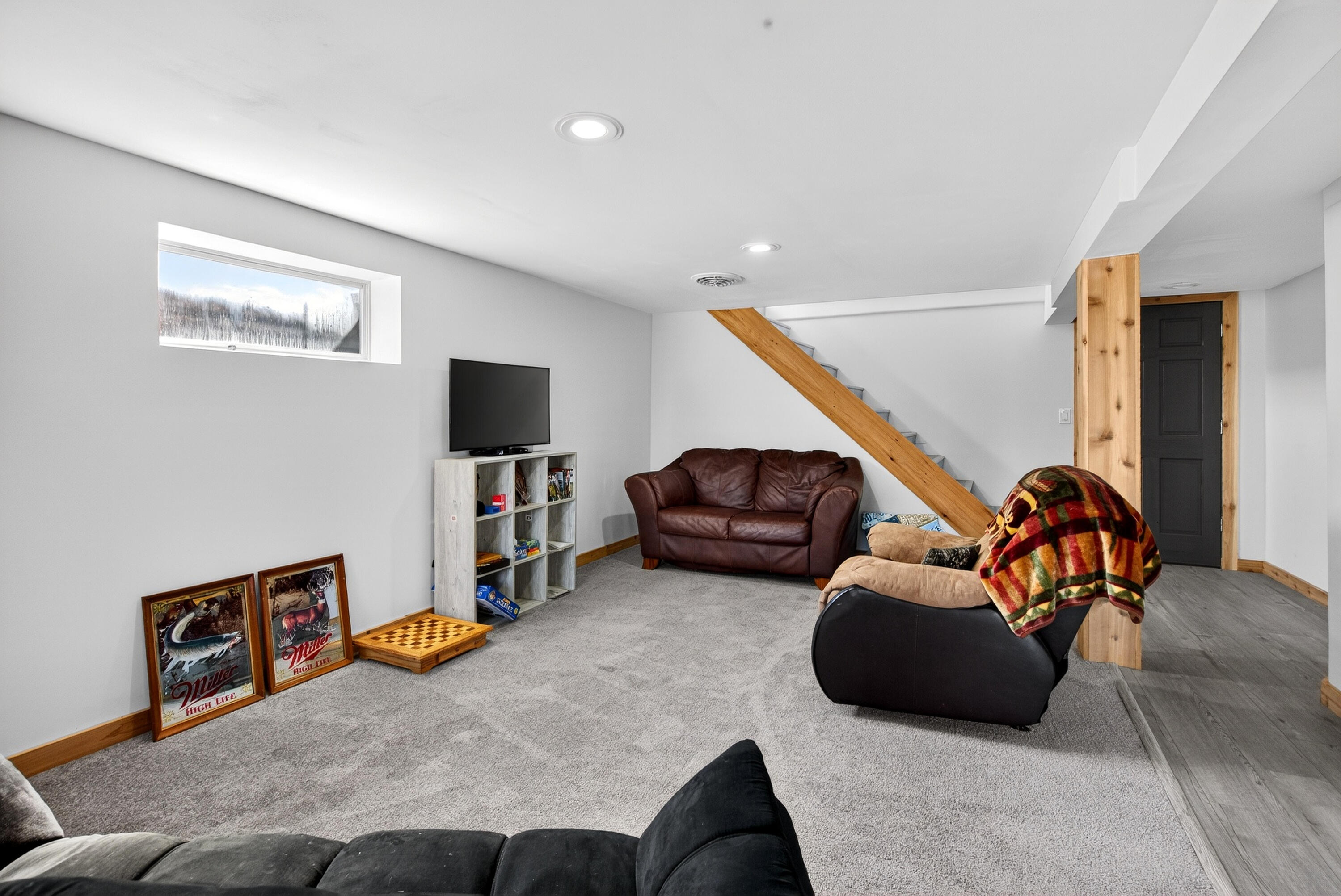 106 County Rd M Westfield, WI 53964 - Photo 38 of 50 Interior_03138