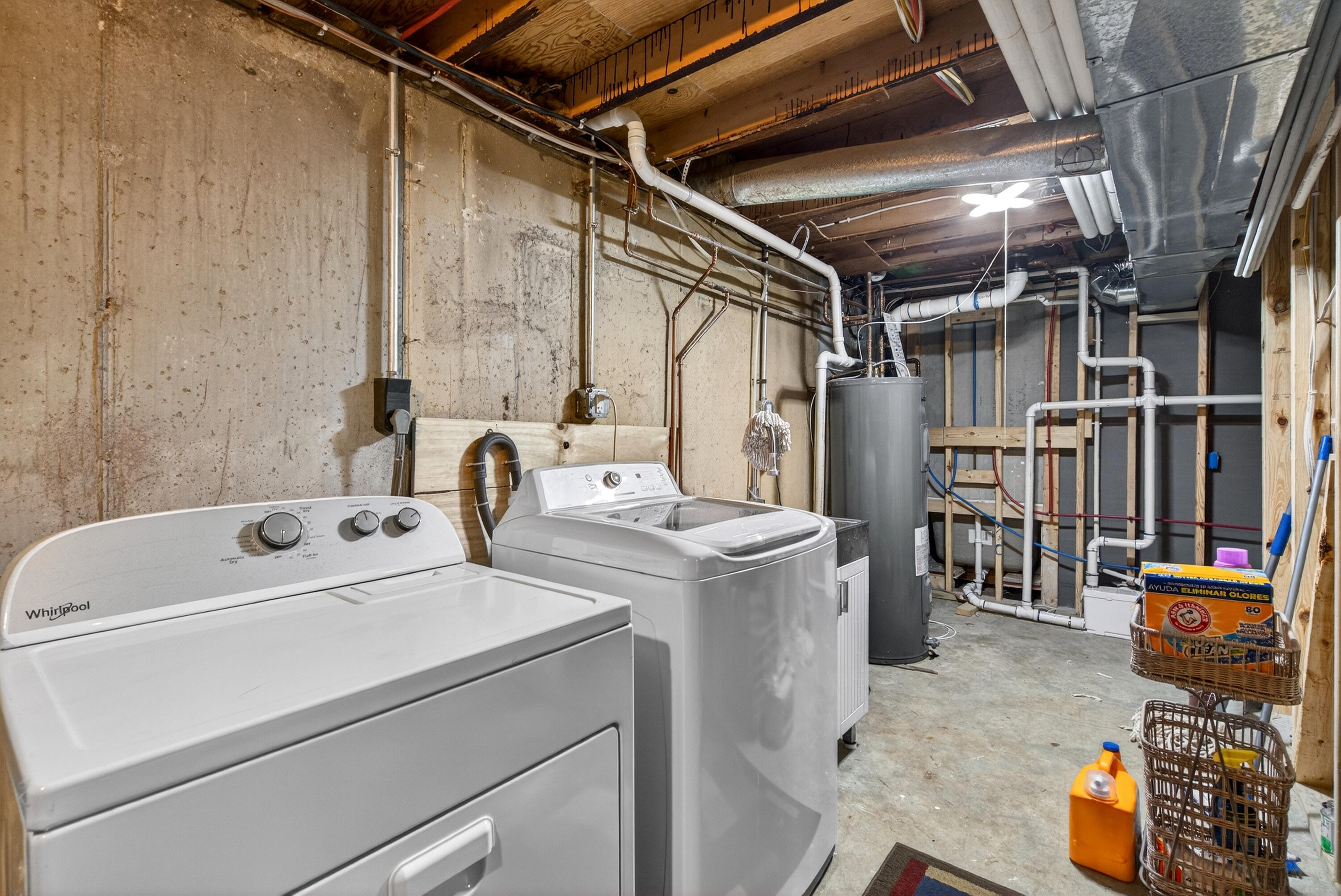 106 County Rd M Westfield, WI 53964 - Photo 41 of 50 Interior_03151