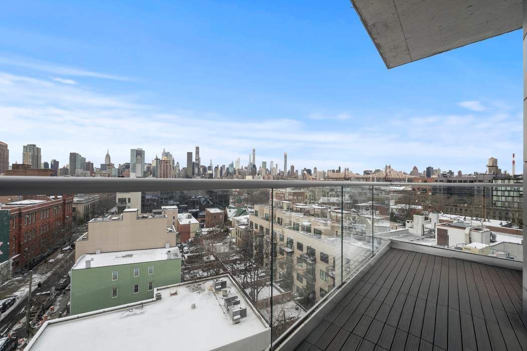 22-43 Jackson Avenue, Unit 8B Queens, NY 11101 - Photo 4 of 19