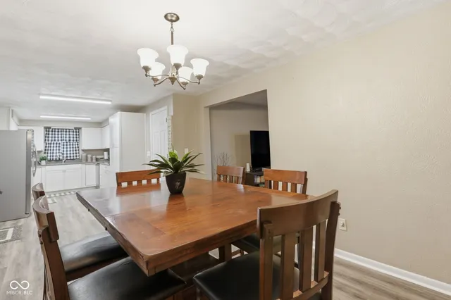 $219,900 | 105 Magnolia Drive, Anderson, IN 46012