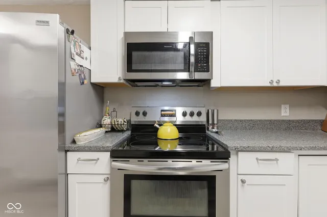 $219,900 | 105 Magnolia Drive, Anderson, IN 46012