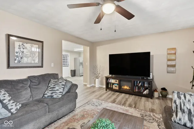 $219,900 | 105 Magnolia Drive, Anderson, IN 46012