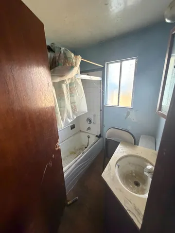 $275,000 | 6313 Ring Drive, Sacramento, CA 95824