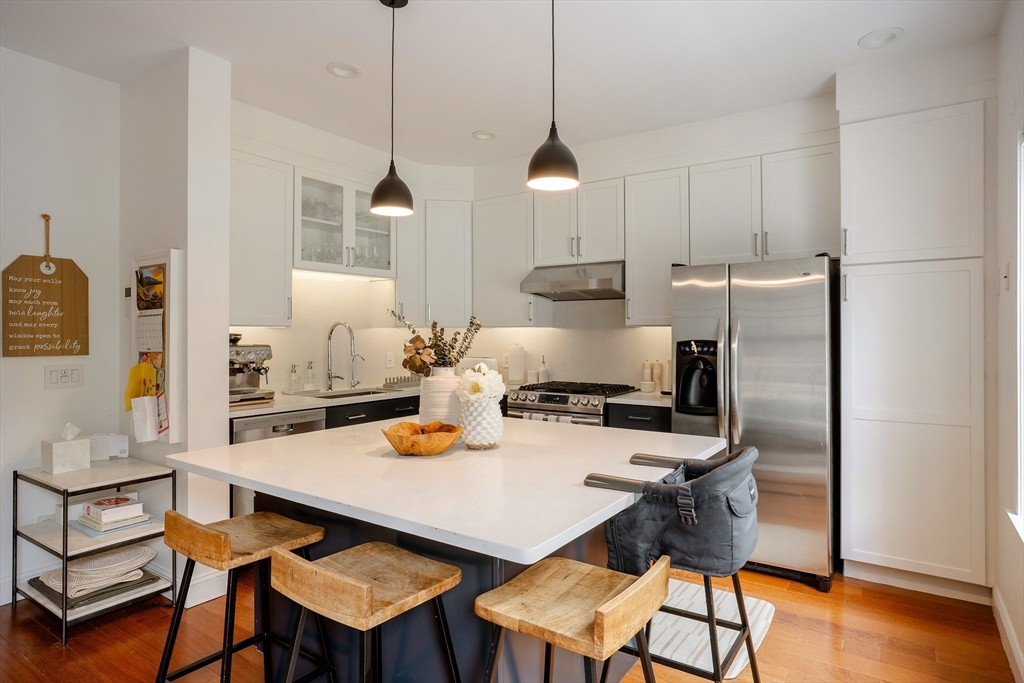 39 Cottage Street, Unit 2 Boston, MA 02128 - Photo 6 of 24