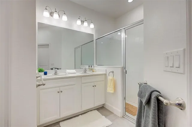 $2,600 | 411 Sandsend Court, Apollo Beach, FL 33572