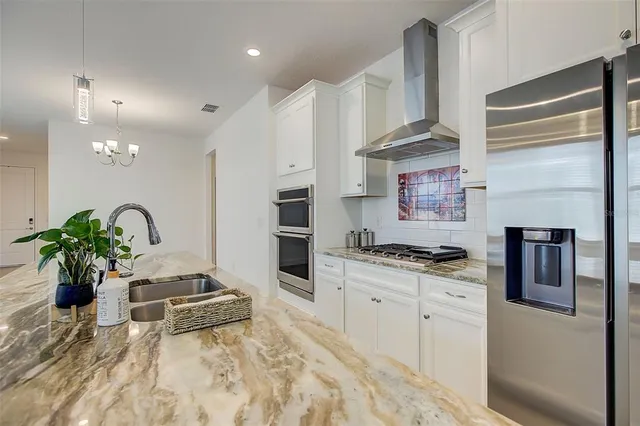 $2,600 | 411 Sandsend Court, Apollo Beach, FL 33572