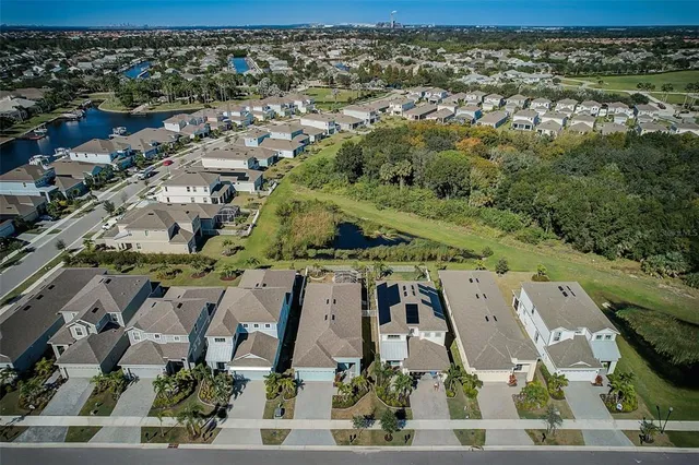 $2,600 | 411 Sandsend Court, Apollo Beach, FL 33572