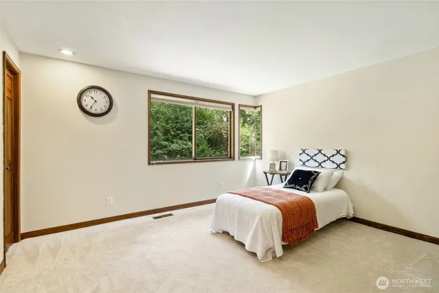 $2,785,000 | 5004 134th Place Northeast, Bellevue, WA 98005