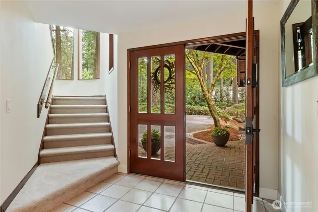 $2,785,000 | 5004 134th Place Northeast, Bellevue, WA 98005