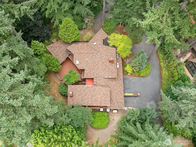 $2,785,000 | 5004 134th Place Northeast, Bellevue, WA 98005