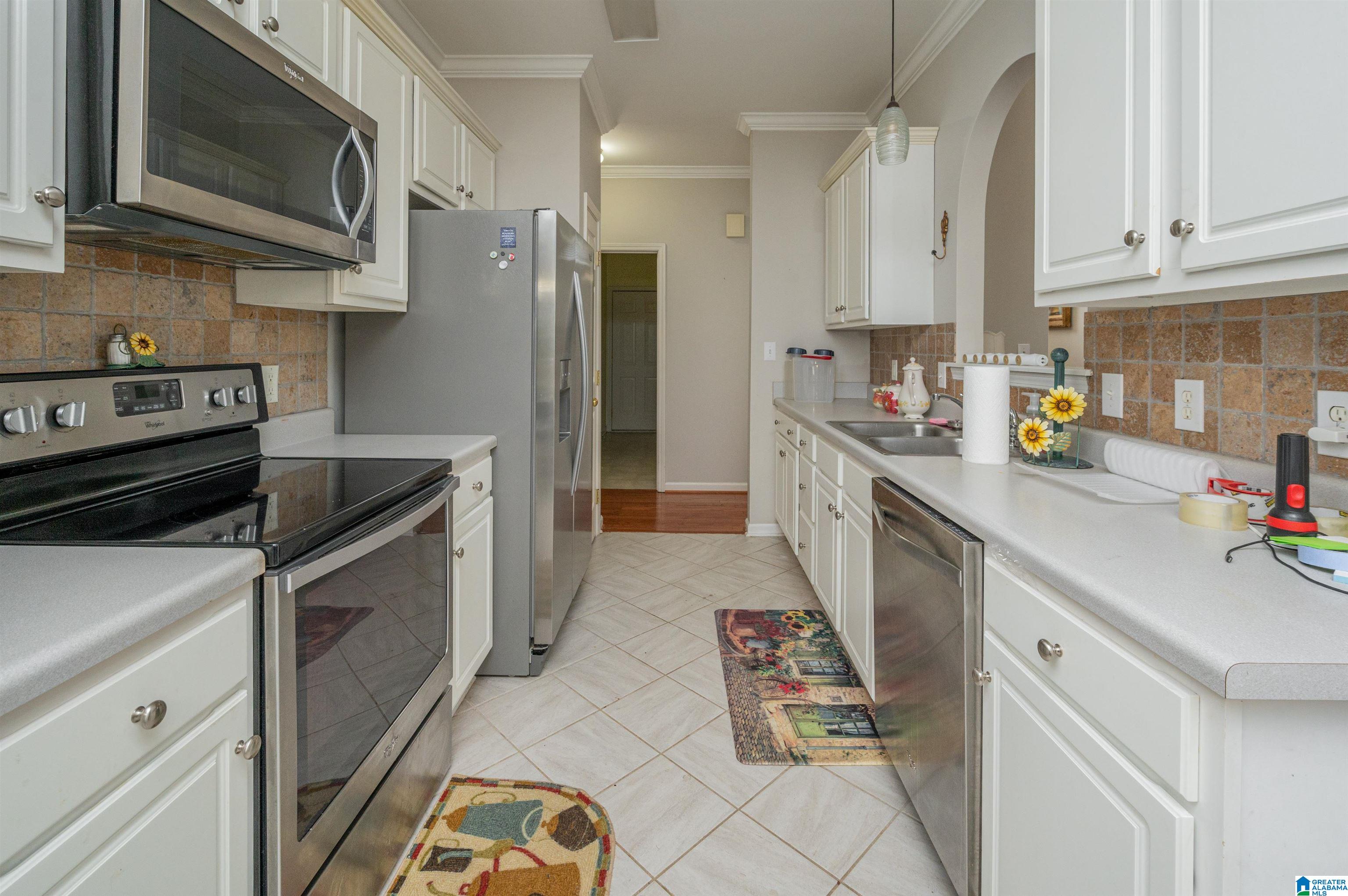 253 Springdale Drive Mount Olive, AL 35117 - Photo 7 of 24