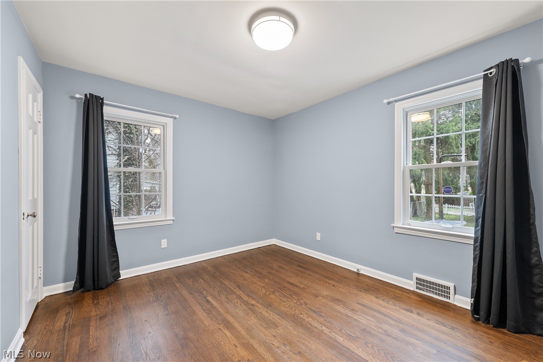 3944 Bluestone Road Cleveland Heights, OH 44121 - Photo 14 of 35