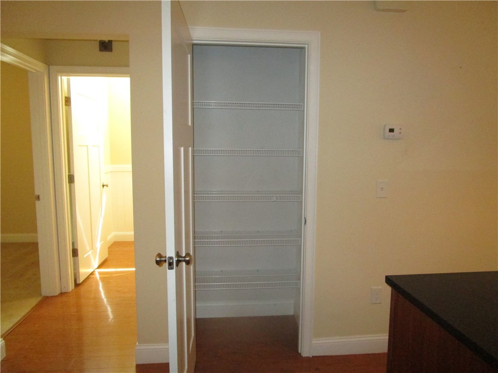 301 West Shore Road, Unit 14 Warwick, RI 02889 - Photo 11 of 34