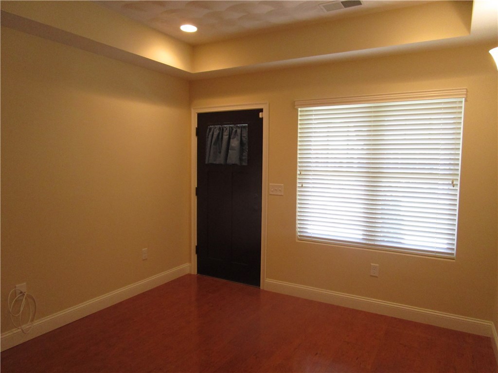 301 West Shore Road, Unit 14 Warwick, RI 02889 - Photo 12 of 34