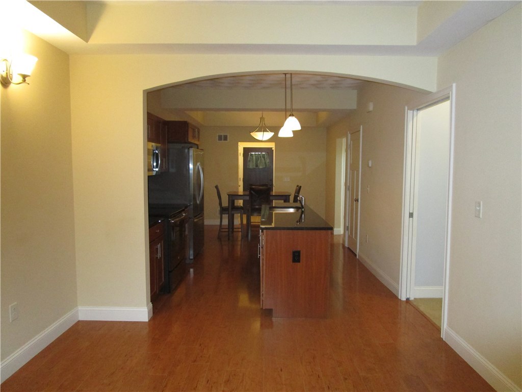 301 West Shore Road, Unit 14 Warwick, RI 02889 - Photo 9 of 34