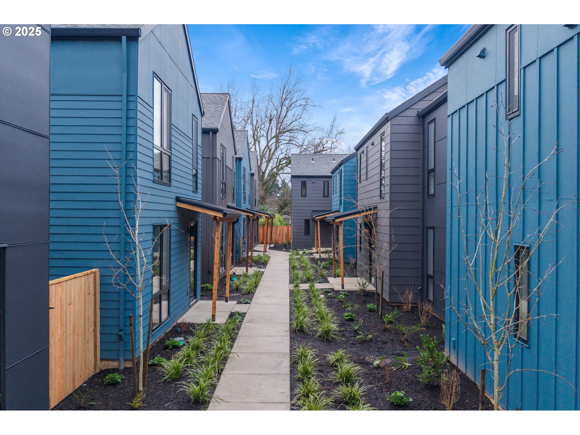 5490 Southeast Boise Street Portland, OR 97206 - Photo 47 of 48 a view of a pathway with a house